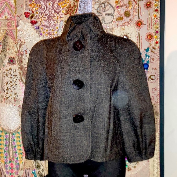 Mixed blend cotton with 100% Polyester Lining with 3 decorative buttons - Picture 1 of 3